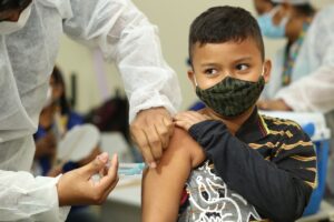 Leia mais sobre o artigo Prefeitura disponibiliza 85 pontos de vacinação contra a Covid-19 nesta semana