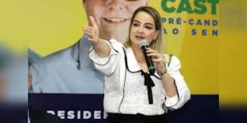Carol Braz enfrenta resistência no PDT