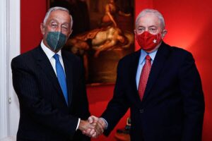 Leia mais sobre o artigo Lula se encontra com presidente de Portugal em São Paulo