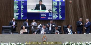 Vereadores de Manaus aprovam LDO 2023 com orçamento de R$ 7,8 bilhões
