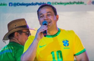 Leia mais sobre o artigo Deputado Pablo realiza ‘adesivaço’ de veículos na sexta-feira, em Manaus