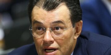 Opinião | Em quatro anos, Eduardo Braga ‘engorda’ patrimônio e declara R$ 35,8 milhões ao TSE