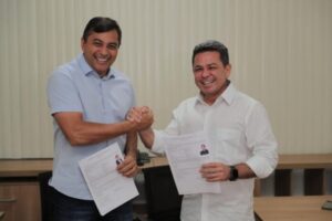 Leia mais sobre o artigo Wilson Lima e Tadeu de Souza solicitam registro de candidatura ao Governo do Amazonas