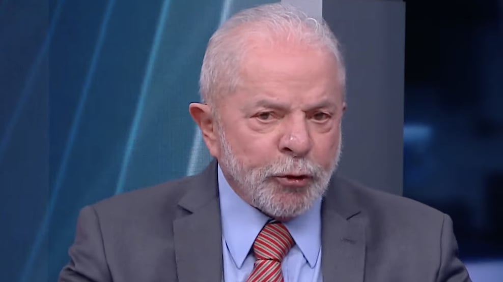 Você está visualizando atualmente Lula diz a revista inglesa que “PT está cansado de pedir desculpas” por corrupção