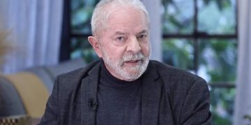 Lula quer ser indenizado pelo Estado por prisão