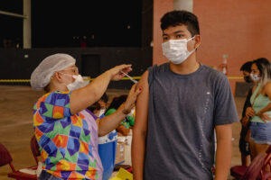 Leia mais sobre o artigo Prefeitura de Manaus realiza vacinação contra a Covid-19 em 11 unidades de saúde neste sábado
