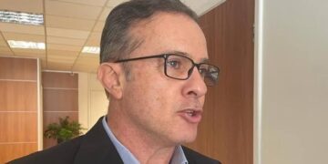 TRE-AM rejeita recurso sobre candidatura avulsa de Chico Preto a senador