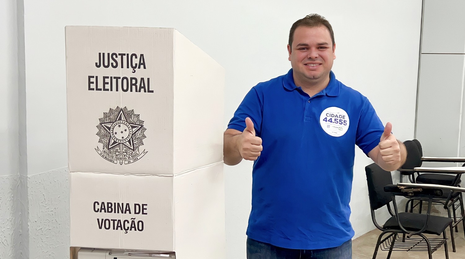 Você está visualizando atualmente Roberto Cidade é o deputado estadual mais bem votado da história do Amazonas