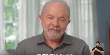 Família e economia dão o tom em propaganda eleitoral de Lula