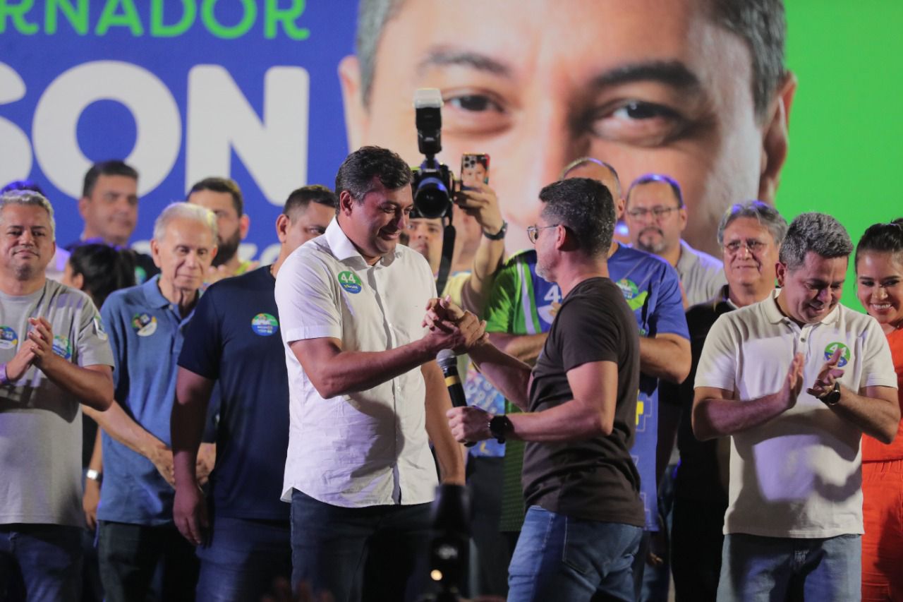 Você está visualizando atualmente Wilson já investiu R$ 322 milhões em parcerias com a Prefeitura de Manaus, oito vezes mais que Braga em dois mandatos