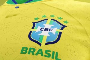 Leia mais sobre o artigo Servidores públicos terão expediente reduzido em dias de jogo do Brasil