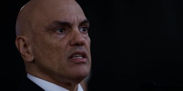 Moraes nega pedido do PL e condena partido a pagar multa de R$ 22 mi