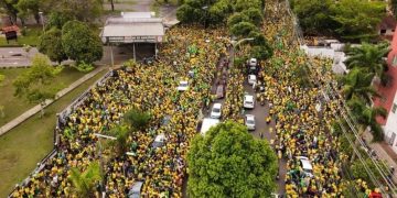Opinião | Manifestações pacíficas contra eleição de Lula tomam as ruas de grandes cidades