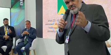 Conselheiro do TCE-AM palestra sobre mudanças climáticas em COP27, no Egito