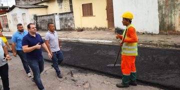 Roberto Cidade reforça pedido por execução de serviços do ‘Asfalta Manaus’ no Braga Mendes, zona Norte de Manaus