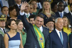 Leia mais sobre o artigo Bolsonaro veta mudanças no orçamento secreto e Congresso reage