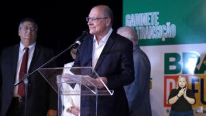 Leia mais sobre o artigo Governo de transição encerra atividades na terça-feira, diz Alckmin