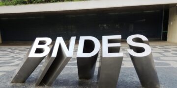 Venezuela e Cuba ainda devem mais de R$ 2,7 bi por empréstimos do BNDES