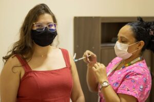 Leia mais sobre o artigo Prefeitura de Manaus terá 71 pontos de vacinação contra a Covid-19 nesta semana