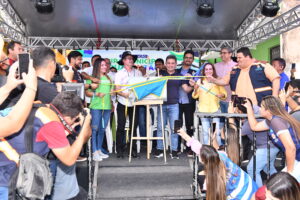 Leia mais sobre o artigo Prefeitura de Manaus e governo do Amazonas entregam nova feira do Quarentão