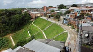 Leia mais sobre o artigo Em dois anos, Prefeitura de Manaus entrega dez obras de contenção em grandes erosões