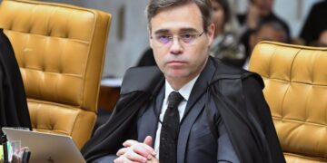 André Mendonça frustra PT ao paralisar julgamento da Lei das Estatais
