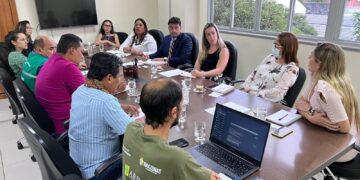 Governo do Amazonas recebe comitiva da Embaixada do Canadá para aprofundar futuras parcerias