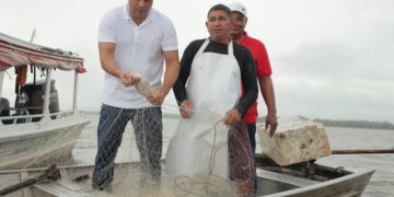 Na retomada da Pesca do Mapará, Wilson Lima destaca geração de renda e atuação dos pescadores para garantir a preservação da espécie