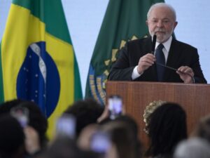 Leia mais sobre o artigo Lula: ‘Cadeia está cheia de gente inocente no Brasil