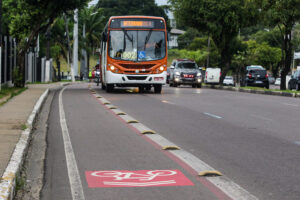 Leia mais sobre o artigo No Dia do Ciclista, Prefeitura de Manaus anuncia projeto de tráfego seguro para o modal