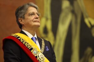 Leia mais sobre o artigo Equador decreta emergência e autoriza porte de armas a civis
