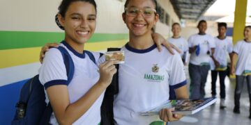 Governo do Amazonas atinge a marca de R$ 158,2 milhões em investimentos no Passe Livre Estudantil