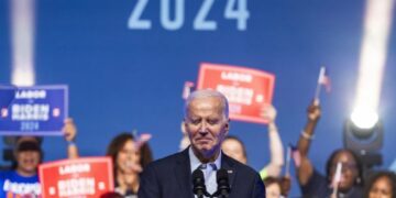 Biden começa campanha por reeleição em comício sindical na Pensilvânia
