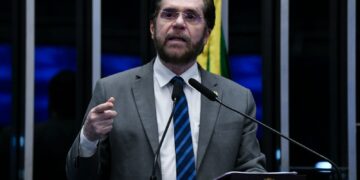 Plínio Valério defende Roberto Campos Neto e autonomia do Banco Central