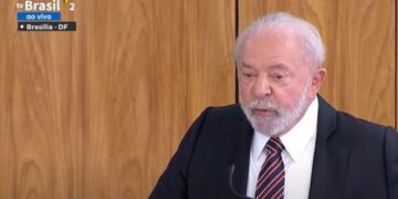 Lula entra na articulação e deve conversar hoje com líderes da Câmara