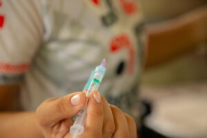 Leia mais sobre o artigo Prefeitura amplia vacinação contra meningite para crianças e trabalhadores da saúde