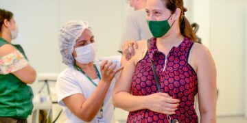 Prefeitura oferta vacina contra a Covid-19 em 74 pontos de saúde nesta semana