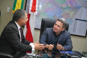 Leia mais sobre o artigo Governo do Amazonas e MP-AM firmam parceria para fortalecer combate ao crime organizado
