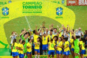 Leia mais sobre o artigo Governo do Amazonas altera horário de expediente em dias de jogos do Brasil na Copa do Mundo