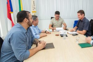 Leia mais sobre o artigo Prefeito anuncia 200 vagas para concurso da Guarda Municipal de Manaus
