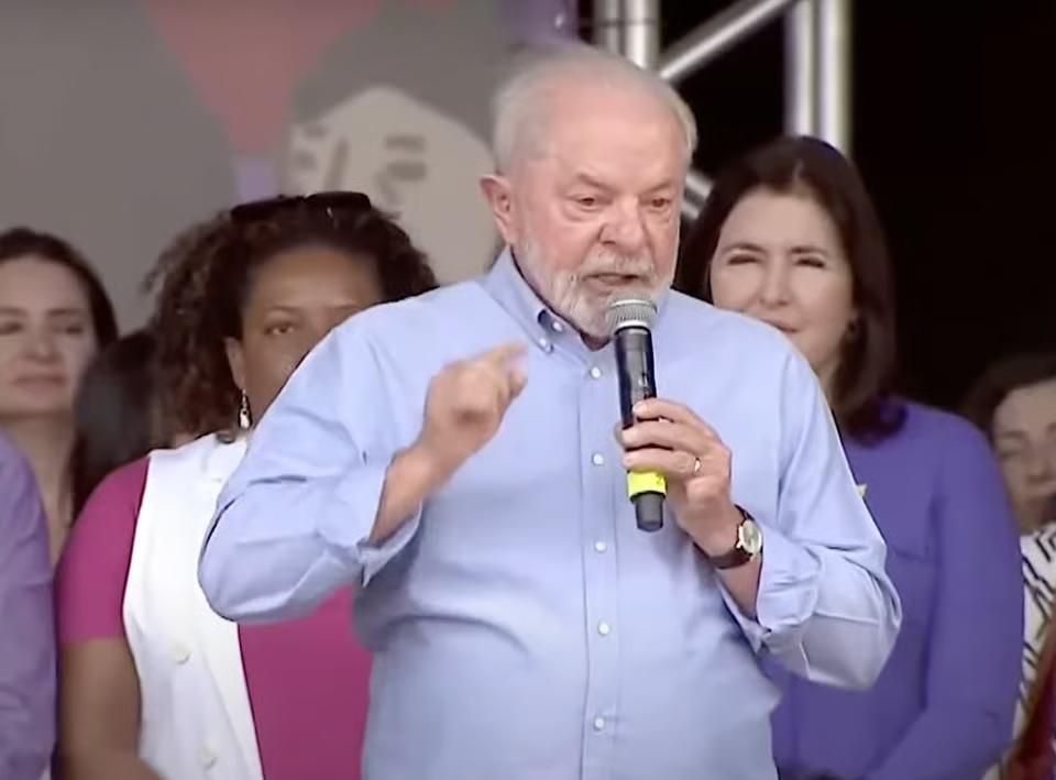 Você está visualizando atualmente Lula diz que maioria do Congresso não representa o “povo trabalhador”￼