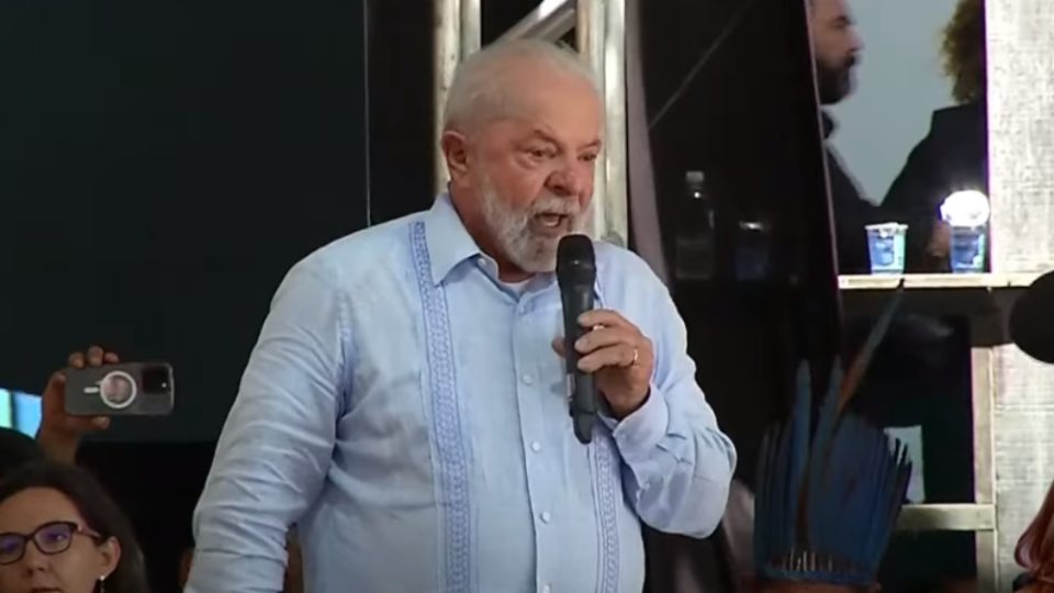 Você está visualizando atualmente Quem fizer bravata na rua vai ser chamado à delegacia, diz Lula