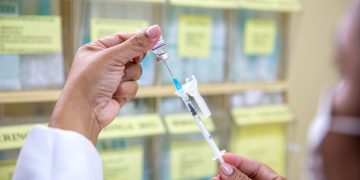 Mais de 70 pontos da prefeitura ofertam vacinação contra Covid-19 na segunda e quarta-feira