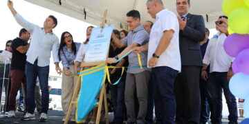 Prefeito inaugura USF Amazonino Mendes com capacidade para 18 mil atendimentos por mês