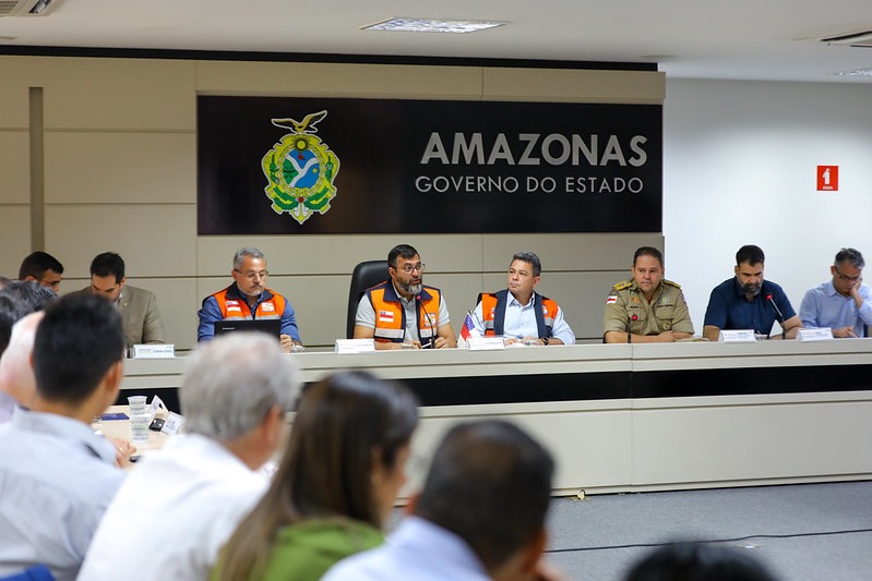 Você está visualizando atualmente Governo do Amazonas recebe medicamentos e insumos do Ministério da Saúde para atender população afetada pela estiagem