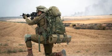 Israel faz ataques terrestres pontuais no norte de Gaza￼