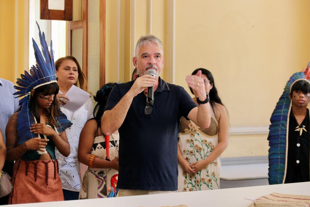Você está visualizando atualmente Conselho Municipal de Cultura de Manaus tem Neilo Batista como novo presidente