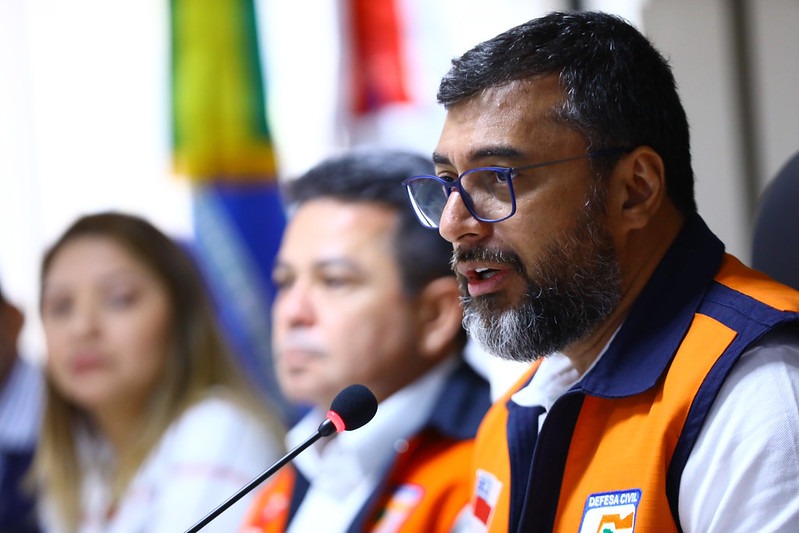 No momento você está vendo Wilson Lima anuncia redução em focos de calor após reforço de efetivo e ações na região metropolitana de Manaus