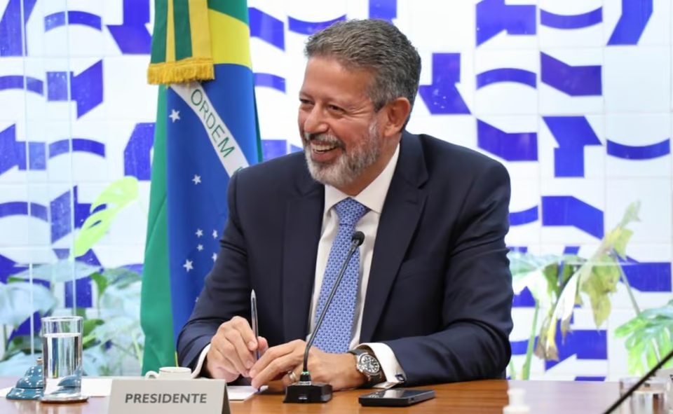 Você está visualizando atualmente Lula lança Minha Caixa, Minha Vida por pauta econômica no Congresso￼