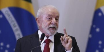 Quase 30% dos municípios fecharão 2023 no vermelho; prefeitos culpam governo Lula por déficit